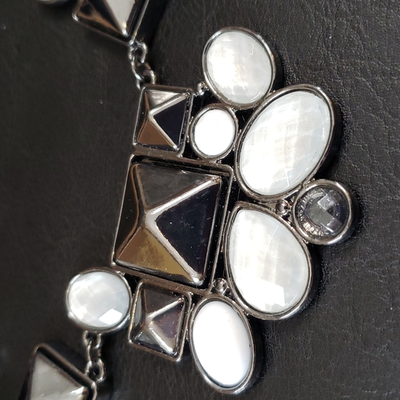 Necklace - Picture 3 of 5